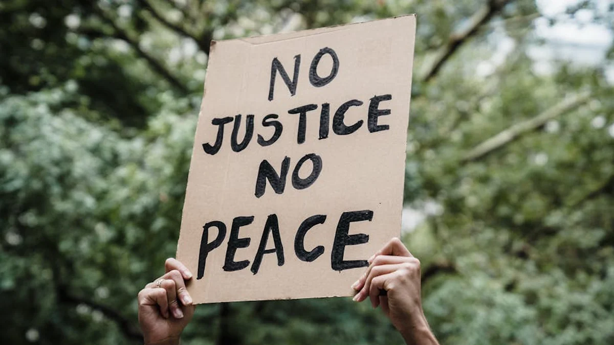 In response to the decisions of the Ministry of Justice, LGBTQ+ activists will hold a protest action