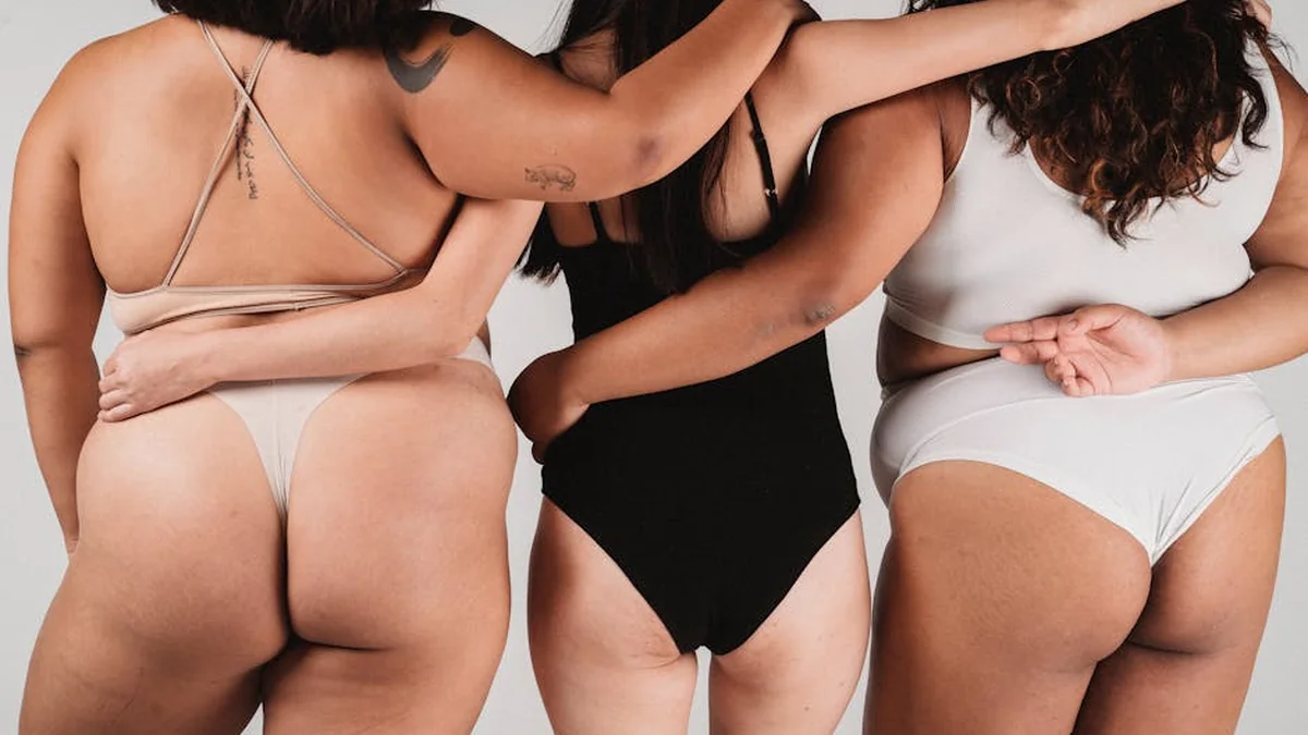 This post became a real internet sensation: it captured how a pamper went into an extremely uncomfortable situation