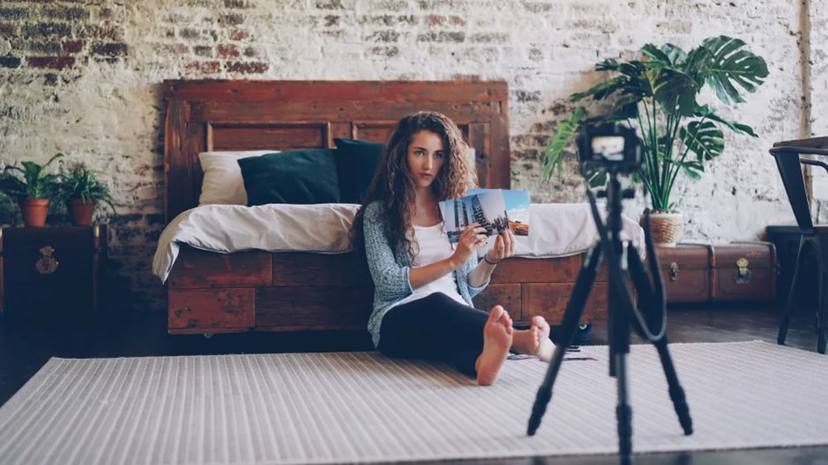 A surprising video is spreading on the internet: Nerijus Cesiuolis is in bed with five men