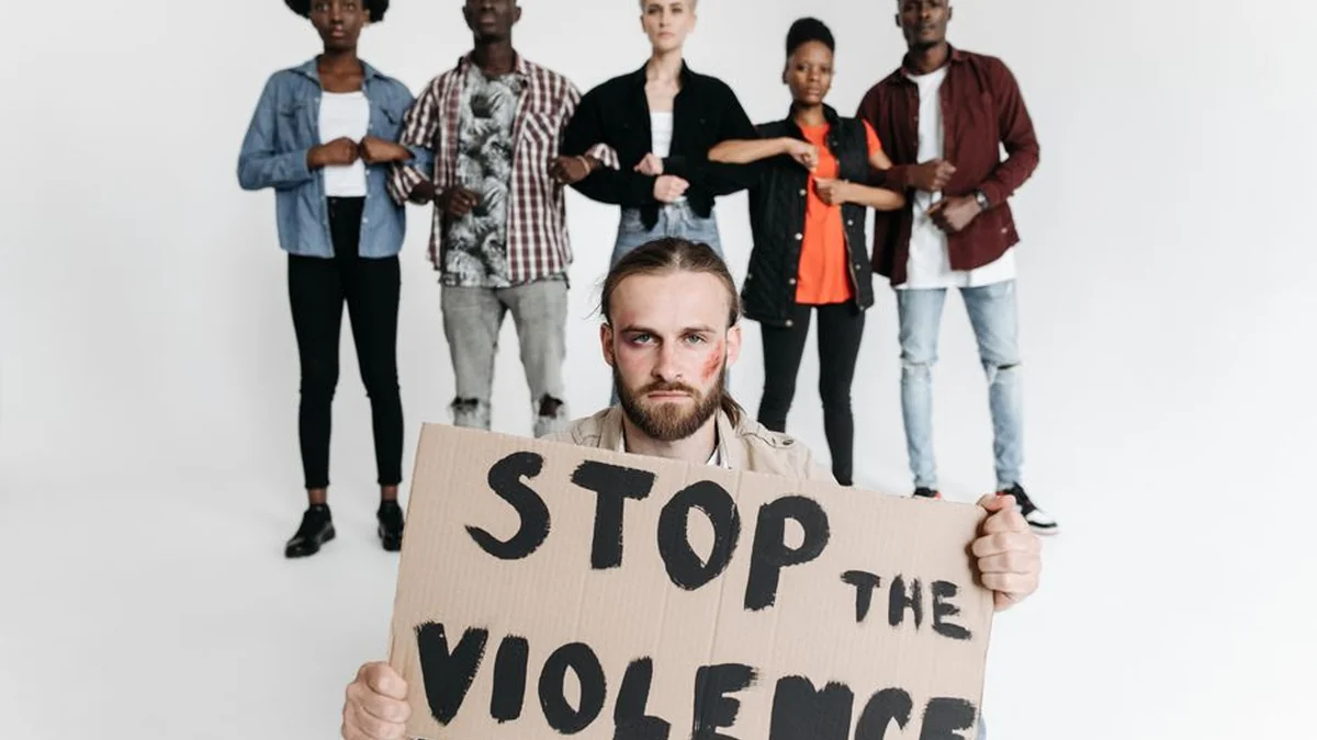 About the father’s violence, the girl told when she came to the summer camp