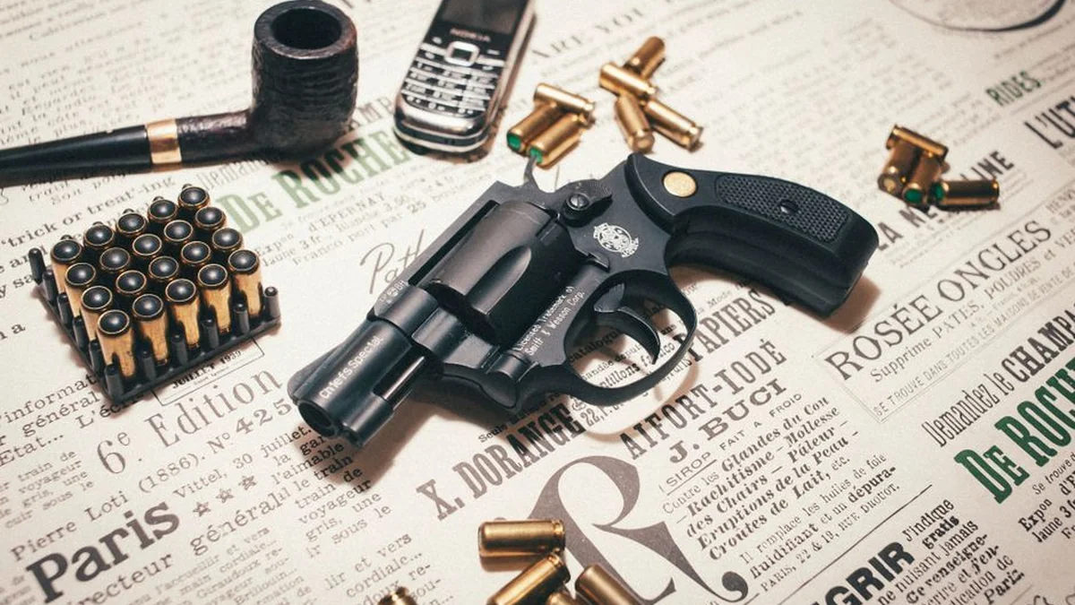 It was announced that the revolver was presented to the Turkish leader G. Nausėda