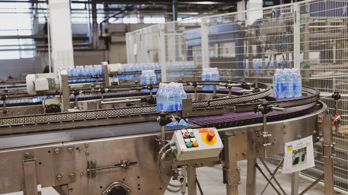 The prices of industrial production increased by 9.6% in one year, and by 3.7% excluding oil products.
