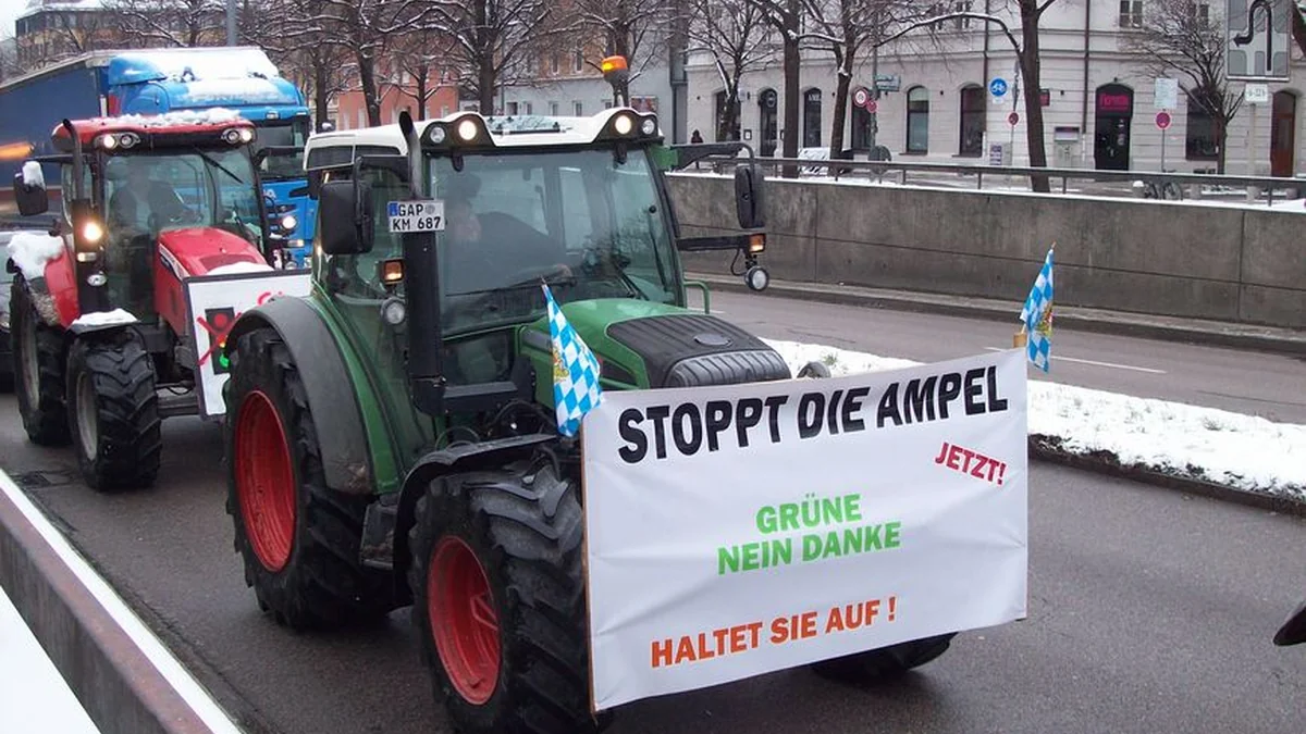 A tractor worth 70,000 euros was stolen in Šilalė and later found