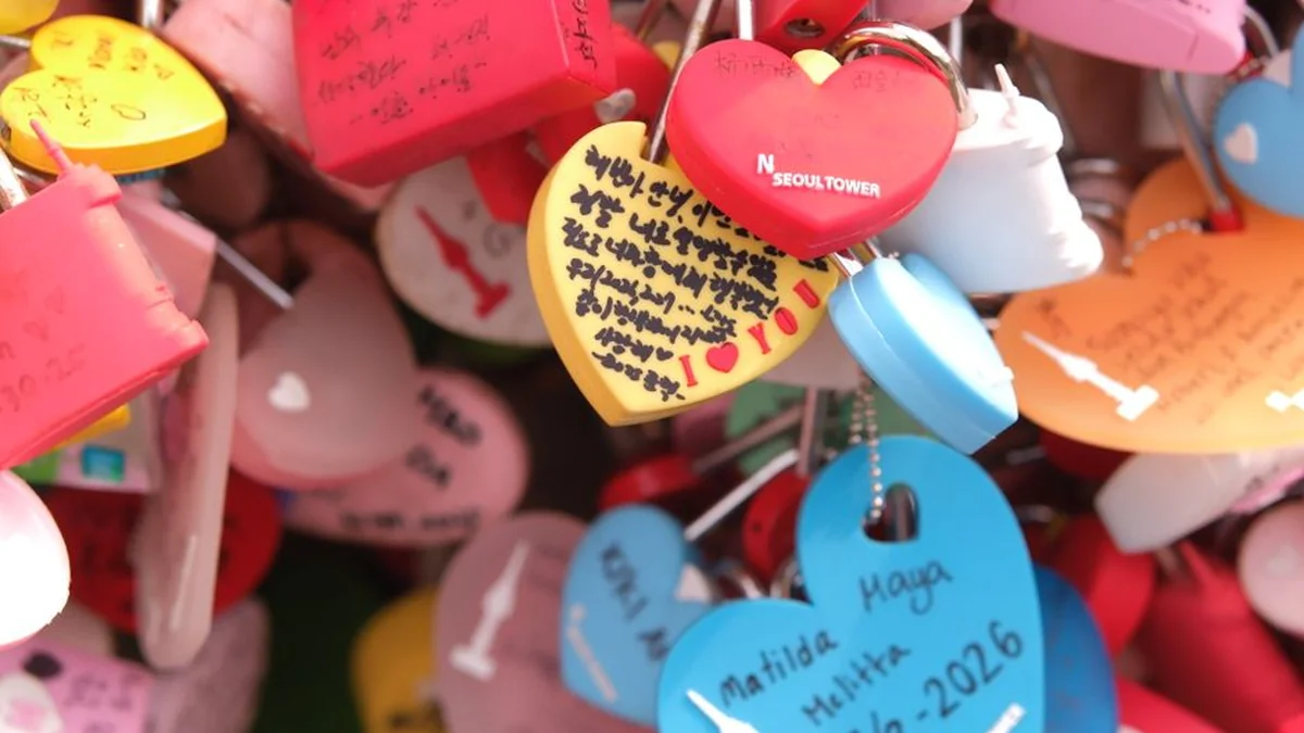 11-metė Matilda stos prie koncerto „Už vaikus“ mikrofono: scenoje – kartu su žinomais Lietuvos vardais