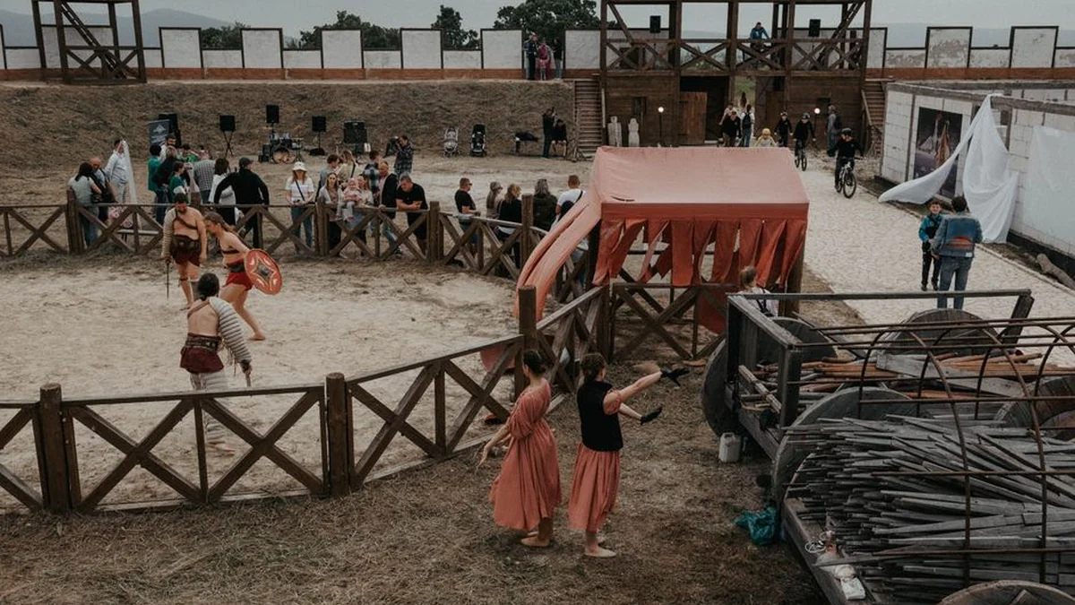 J. Leonavičiūtė parodė, kaip legendinis „Burning Man“ festivalis atrodo iš arti: akį traukė ir jos įvaizdis(1)